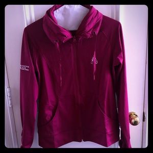 Really cute logo athletic jacket